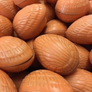 719-les-oeufs-pralines-orange.jpg