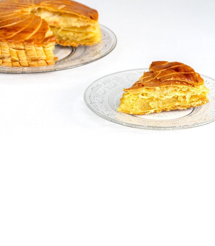 948-la-galette-des-rois-frangipane.jpg